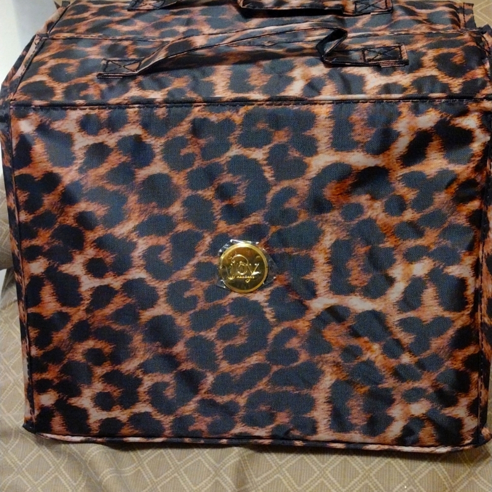 Joy Mangano travel beauty case